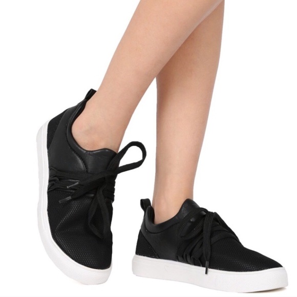 Qupid Daybreaker Sneakers Black Size 10 - Picture 3 of 8